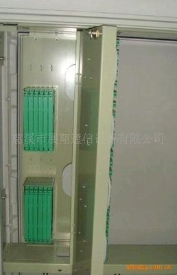 專業(yè)生產(chǎn)6芯直熔盤、熔接盤與熔纖盤 慈溪市展翔通信設(shè)備詳解